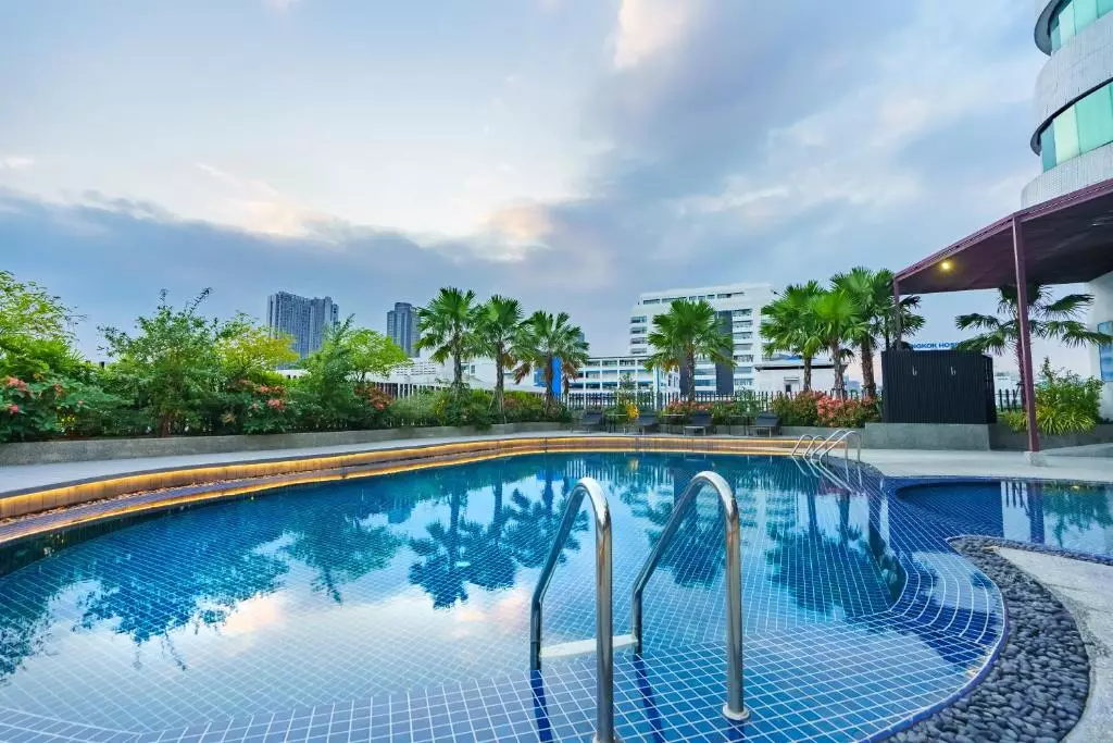 A one Bangkok Hotel